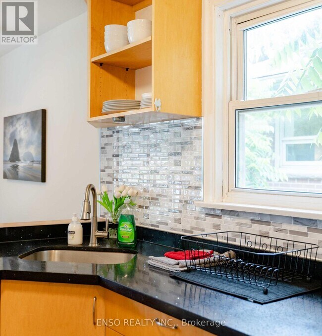 24 Gentry Crescent in Richmond Hill, ON - Building Photo - Building Photo