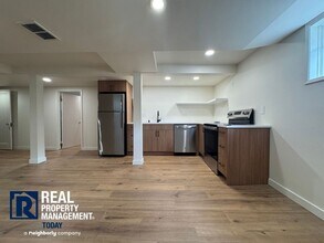 910 N Union Ave in Tacoma, WA - Building Photo - Building Photo