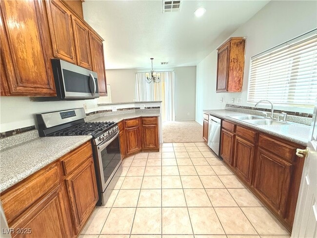 8925 W Perfect Diamond Ct in Las Vegas, NV - Building Photo - Building Photo