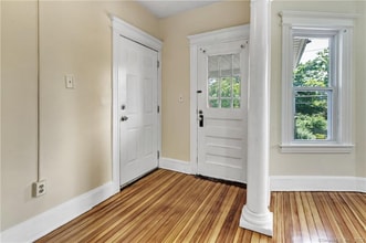 37 Avon St in Stratford, CT - Building Photo - Building Photo