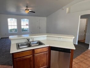 16 Oak Cir in Ocala, FL - Building Photo - Building Photo