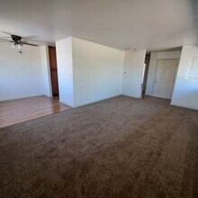 60111 Alta Loma Dr in Joshua Tree, CA - Building Photo - Building Photo