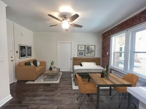 Flint 301 S Kenmore LLC in Los Angeles, CA - Building Photo - Interior Photo