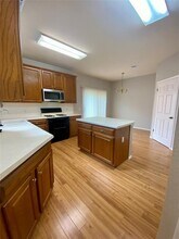 6832 Auckland Dr in Austin, TX - Building Photo - Building Photo