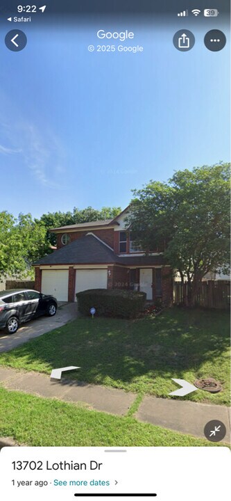 13705 Lothian Dr in Pflugerville, TX - Building Photo