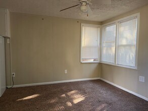 2207 32nd St in Lubbock, TX - Building Photo - Building Photo