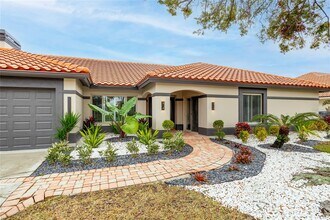 5809 Cruiser Way in Tampa, FL - Building Photo - Building Photo