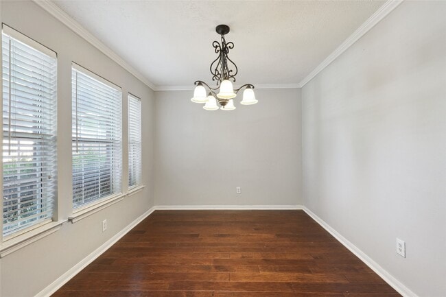 10 Eastwood Pl in Spring, TX - Building Photo - Building Photo