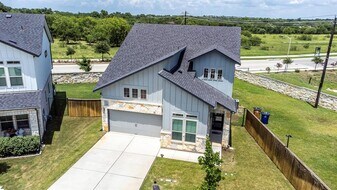 2800 Sebring Cir in Austin, TX - Building Photo