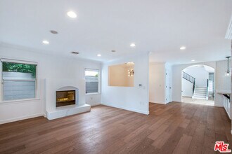 14828 Morrison St in Los Angeles, CA - Building Photo - Building Photo