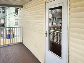 26 Richie Rd, Unit 2 in Quincy, MA - Building Photo