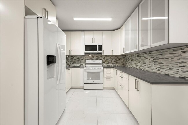 property at 3167 Cocoplum Cir