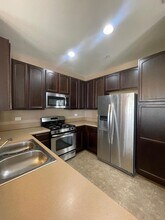 2250 Aurora Dr in Pingree Grove, IL - Building Photo - Building Photo