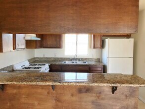 4553 W 116th St, Unit 1 in Hawthorne, CA - Building Photo - Building Photo
