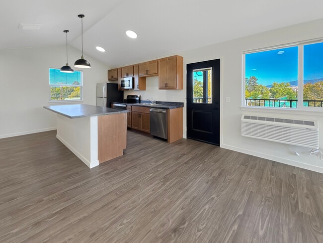 735 Grant St in Missoula, MT - Building Photo - Building Photo