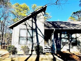 5736 Waters Edge Dr in Fayetteville, NC - Building Photo