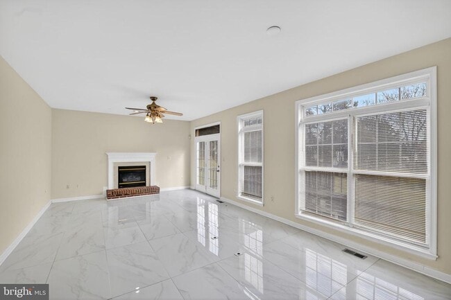 13529 Persian Ct in Woodbridge, VA - Building Photo - Building Photo