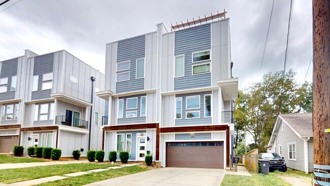 property at 208 Walnut Ave