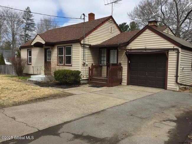 property at 11 Surrey Rd
