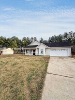 55 Bramble Bush Trail in Covington, GA - Building Photo
