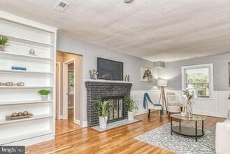 14100 Rectory Ln in Upper Marlboro, MD - Building Photo - Building Photo