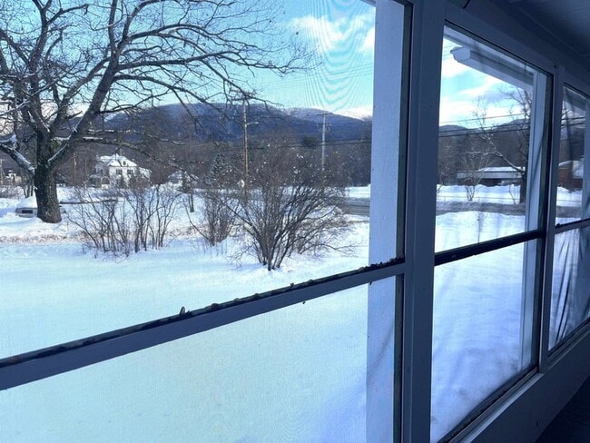 1316 US-302 in Bartlett, NH - Building Photo - Building Photo