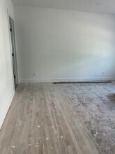 69 Cos Cob Ave in Greenwich, CT - Building Photo - Building Photo
