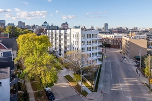 Elevation 1659 in Milwaukee, WI - Building Photo