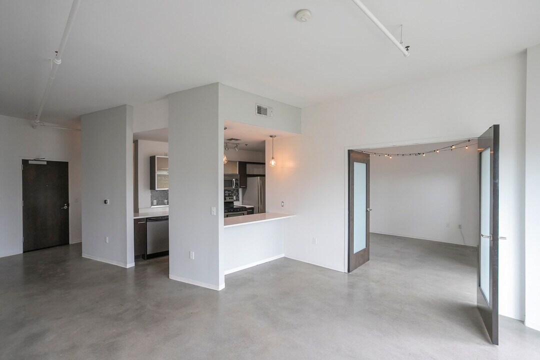2115 Yeaman Pl in Nashville, TN - Building Photo