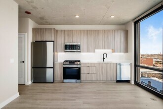 4603 N Broadway in Chicago, IL - Foto de edificio - Building Photo