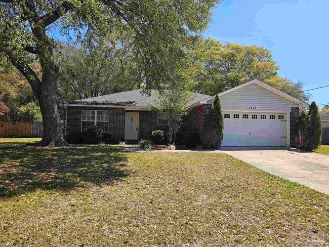 4347 Crosswind Dr in Milton, FL - Building Photo - Building Photo