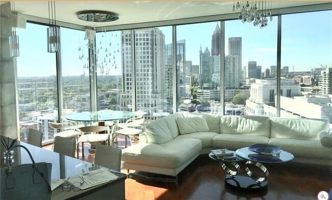 property at 1080 Peachtree St NE