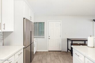 1619 W Peoria Ave in Phoenix, AZ - Building Photo - Building Photo