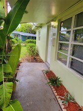 2504 NW 9th Ln, Unit 2 in Wilton Manors, FL - Foto de edificio - Building Photo