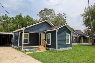 621 North St in Crosby, TX - Building Photo - Building Photo