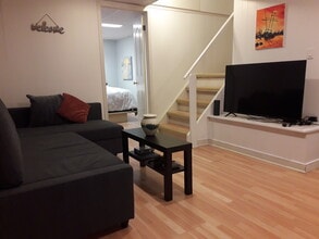 9 Leawood Crt in St Catharines, ON - Building Photo - Building Photo