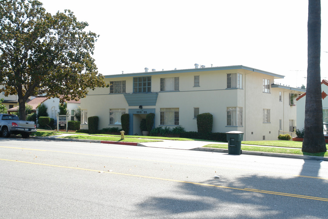 Wilson Terrace in Glendale, CA - Foto de edificio