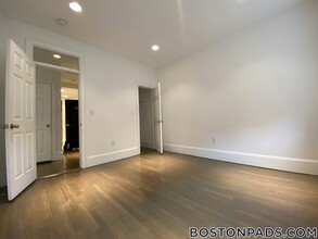 109 Queensberry St in Boston, MA - Building Photo - Building Photo