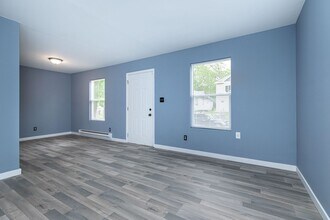 2402 Adams St in Indianapolis, IN - Building Photo - Building Photo