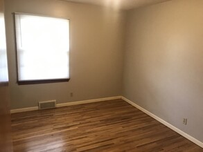 3370 s 81st ave, Unit 3370 in Omaha, NE - Building Photo - Building Photo