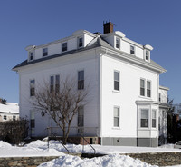 1634-1644 Broad St in Cranston, RI - Foto de edificio - Building Photo