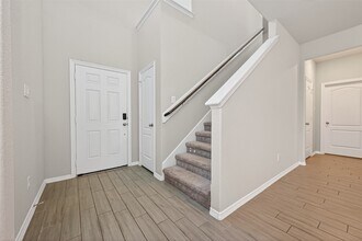 25527 Valverdant Ct in Porter, TX - Building Photo - Building Photo