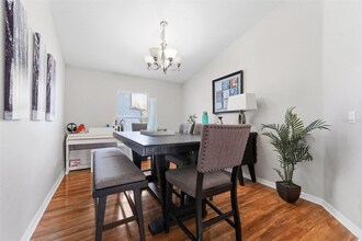 2853 Trinity Cottage Dr in Land O Lakes, FL - Foto de edificio - Building Photo