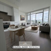 13675 107A Av in Surrey, BC - Building Photo