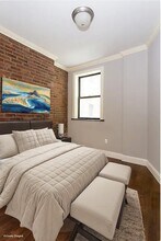 15 W 103rd St in New York, NY - Building Photo - Building Photo