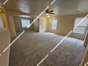 7608 Snowy Egret Ct NW in Albuquerque, NM - Building Photo - Building Photo