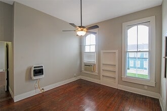 1902 Church St in Galveston, TX - Building Photo - Building Photo