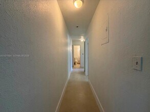 21 NW 59th St in Miami, FL - Building Photo - Building Photo