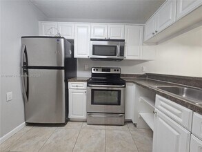 14107 Glenmoor Dr in West Palm Beach, FL - Building Photo - Building Photo