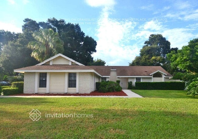 property at 605 Rosegate Ln